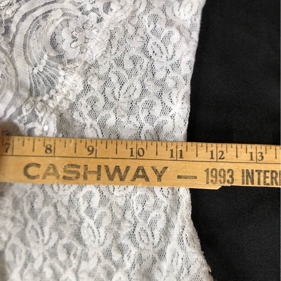 Vtg White Lace Bodysuit - Picture 5 of 8